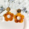 Boucles d'oreilles pendantes en forme de fleur orange et doré